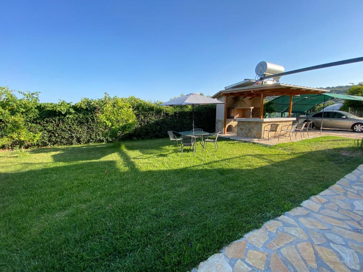 Ferienwohnung Tasos Cozy House Kalligoni Exterior foto